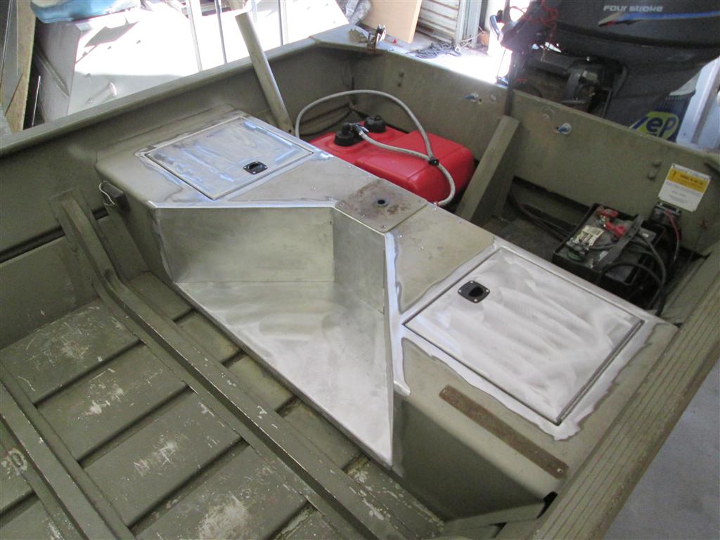 Center Storage Console with Dry Hatch - Tiny Boat Nation